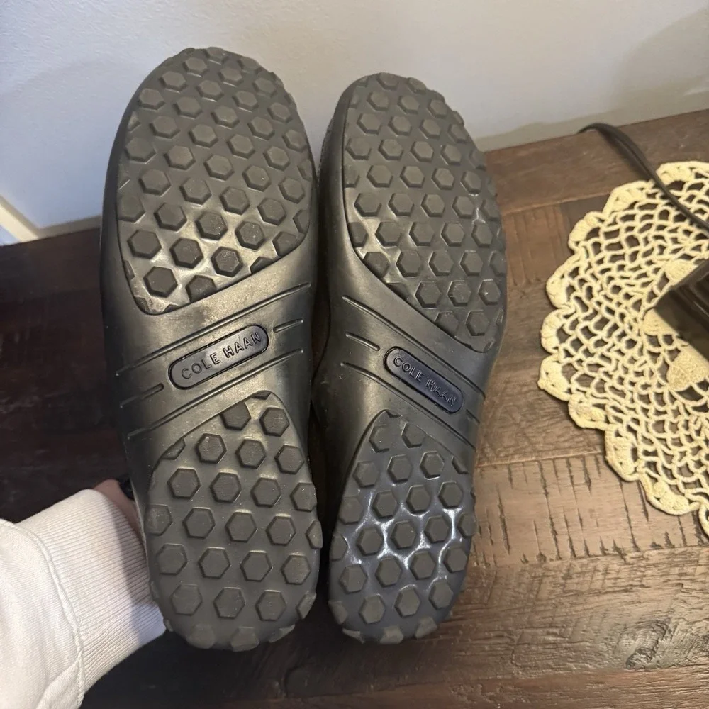 Cole Haan one small